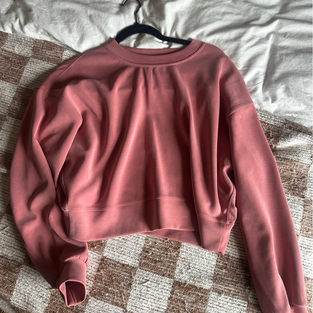 Lululemon perfectly oversized cropped softstreme crew